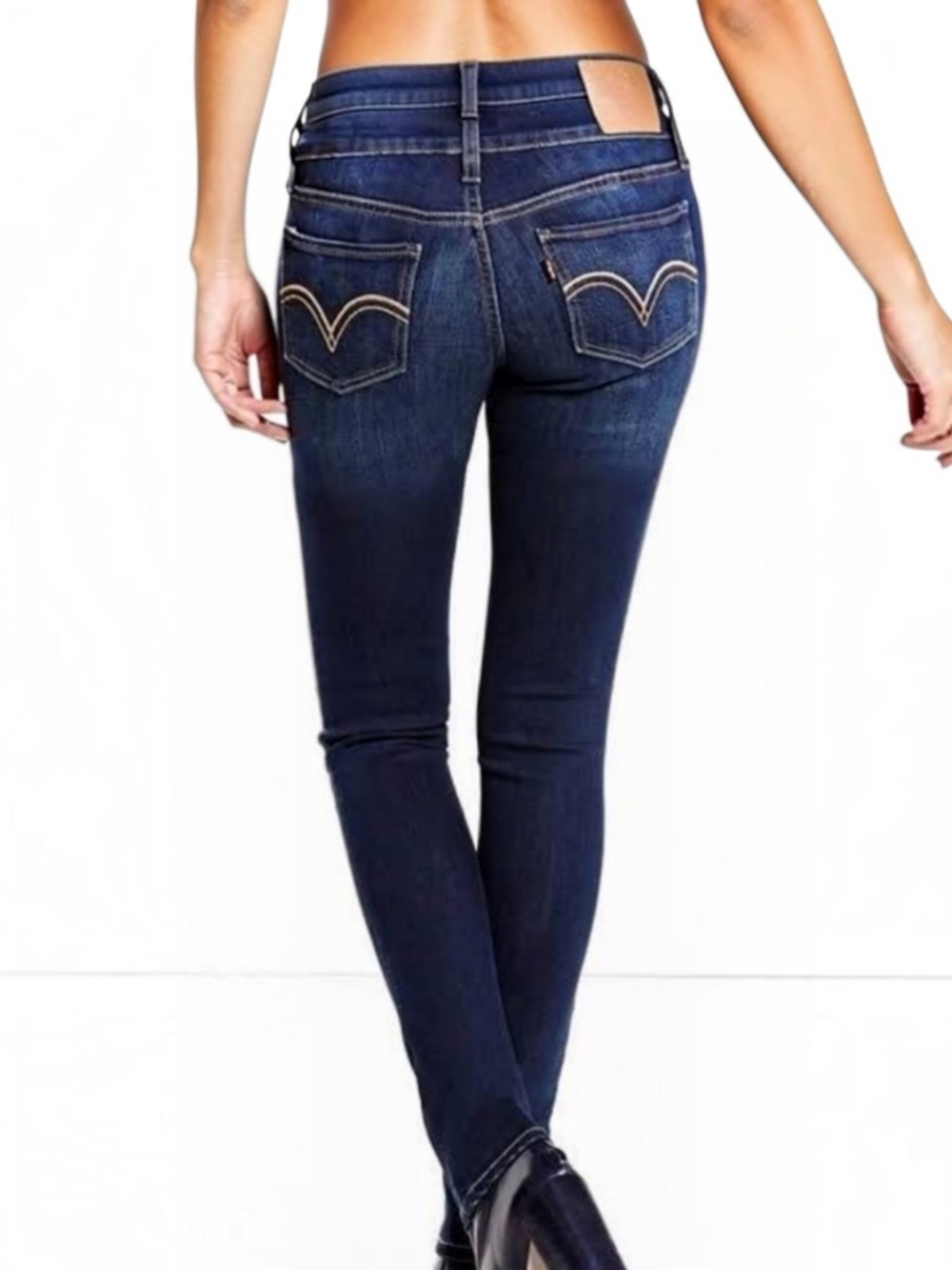 Levi's 535 Super Skinny Size 28 Jeans in Dark Indigo Denim